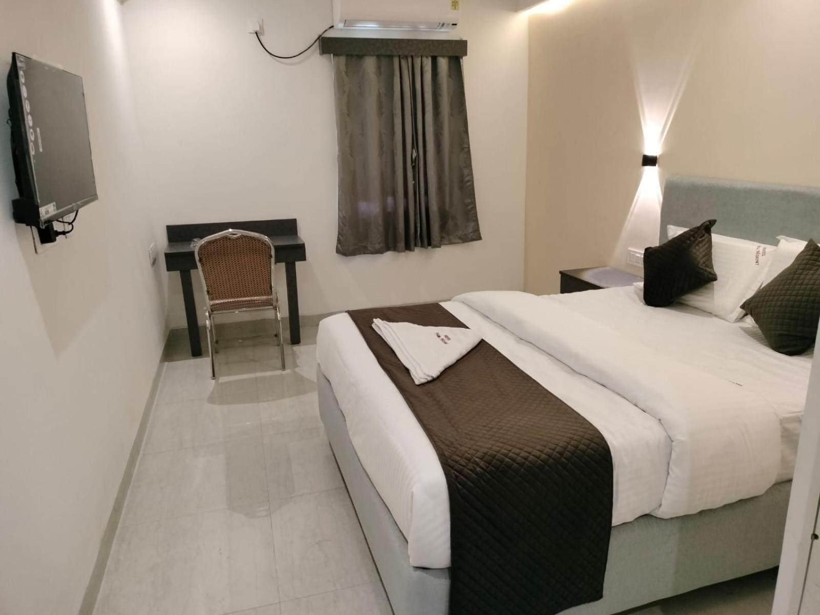 Hotel Paramount Βιζαχαπατνάμ Εξωτερικό φωτογραφία